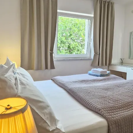 アパート Silva With A View Of Sea *