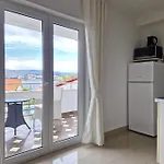 Silva With A View Of Sea Apartman *