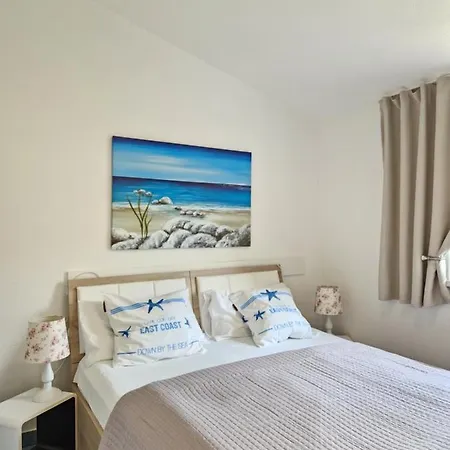 Silva With A View Of Sea Traù