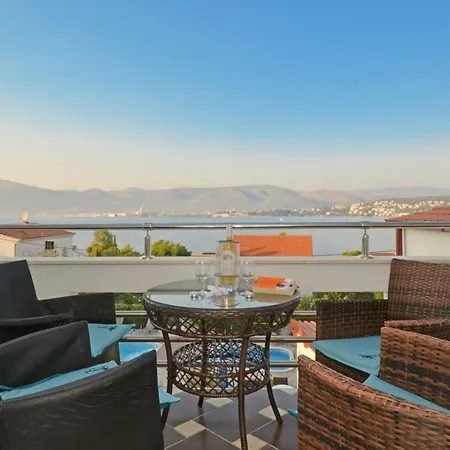 Silva With A View Of Sea Trogir